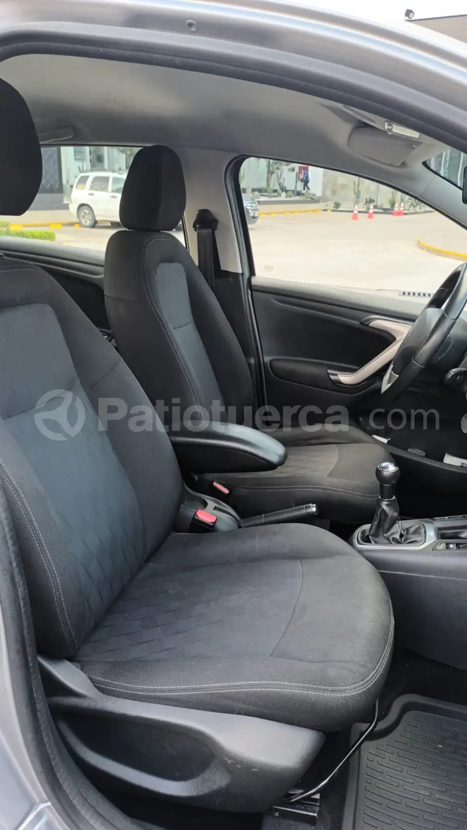 Foto 13 de Citroen C- Elysee Shine