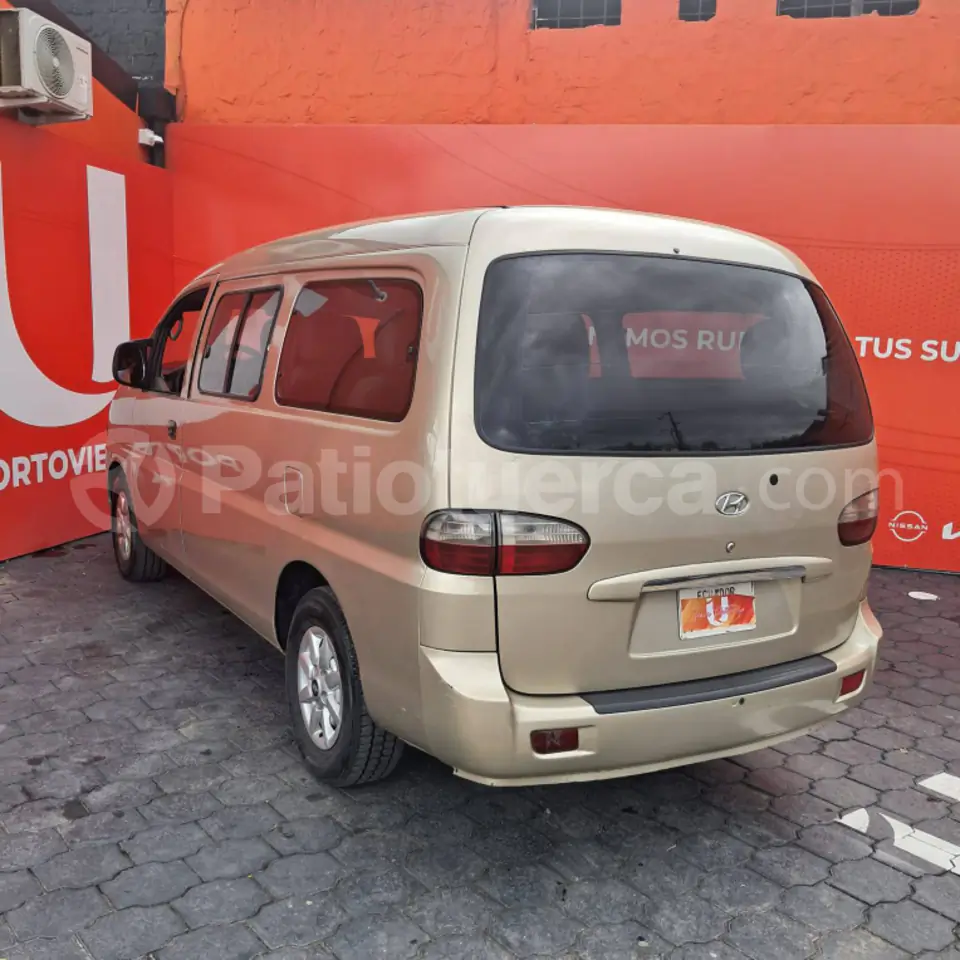 Foto 5 de Hyundai H1 Starex SV
