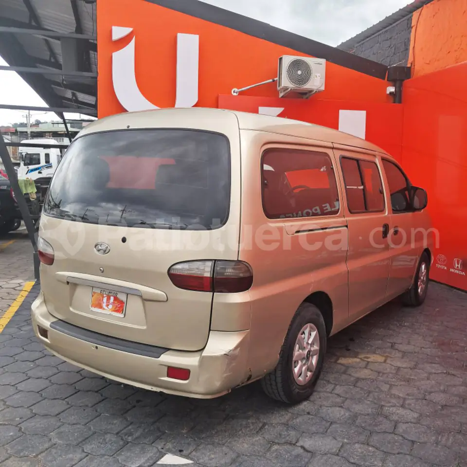 Foto 6 de Hyundai H1 Starex SV