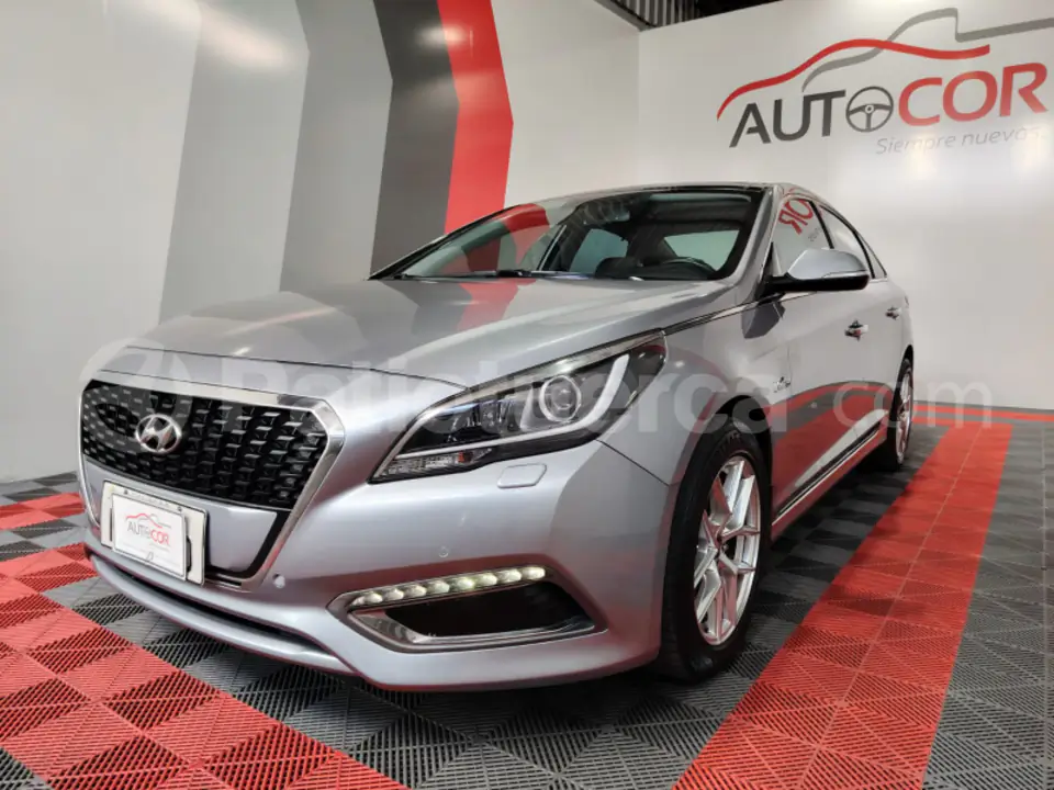 Foto 3 de Hyundai Sonata Fe