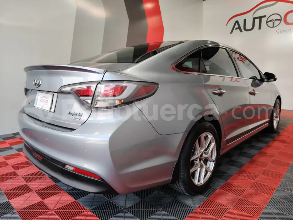 Foto 7 de Hyundai Sonata Fe