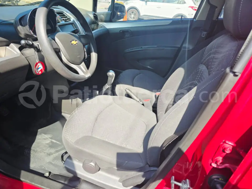 Foto 8 de Chevrolet Spark GT FULL