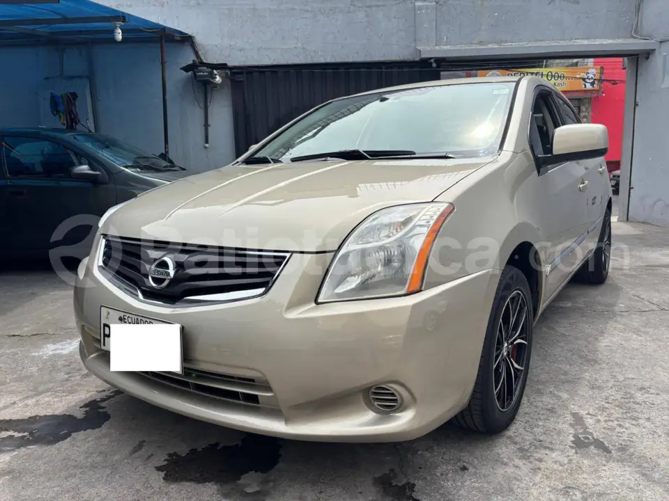 Foto 1 de Nissan Sentra Sport