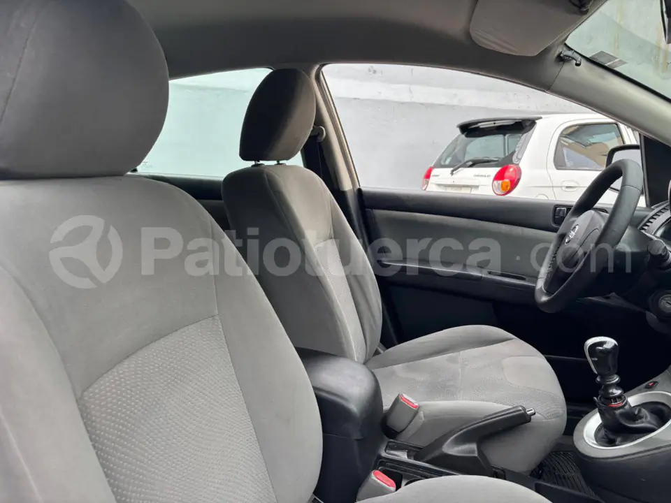 Foto 15 de Nissan Sentra Sport