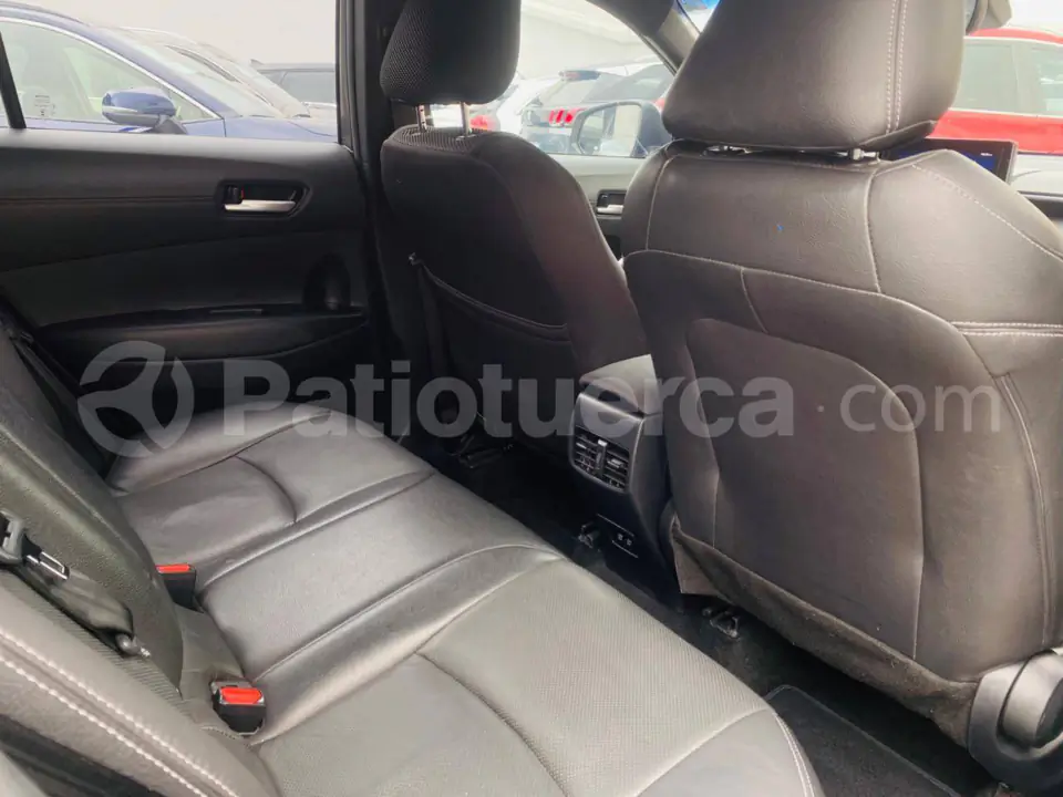 Foto 6 de Toyota Corolla Cross Mid