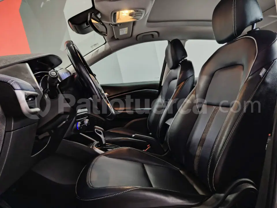 Foto 14 de Chevrolet Tracker Premier