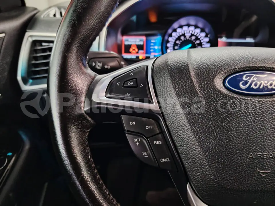 Foto 23 de Ford Edge