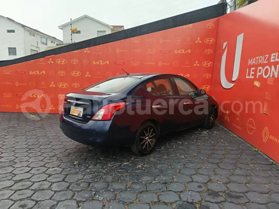 Foto 5 de Nissan Versa