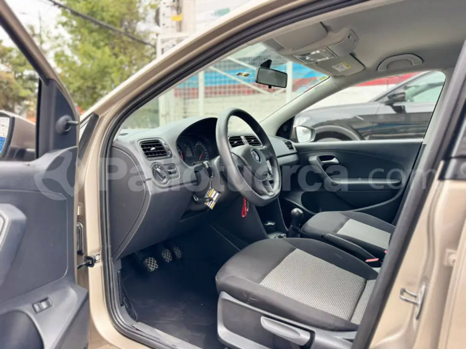 Foto 13 de Volkswagen Polo Trendline