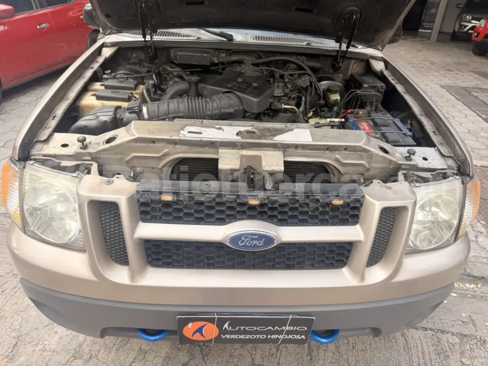 Foto 14 de Ford Sport Track