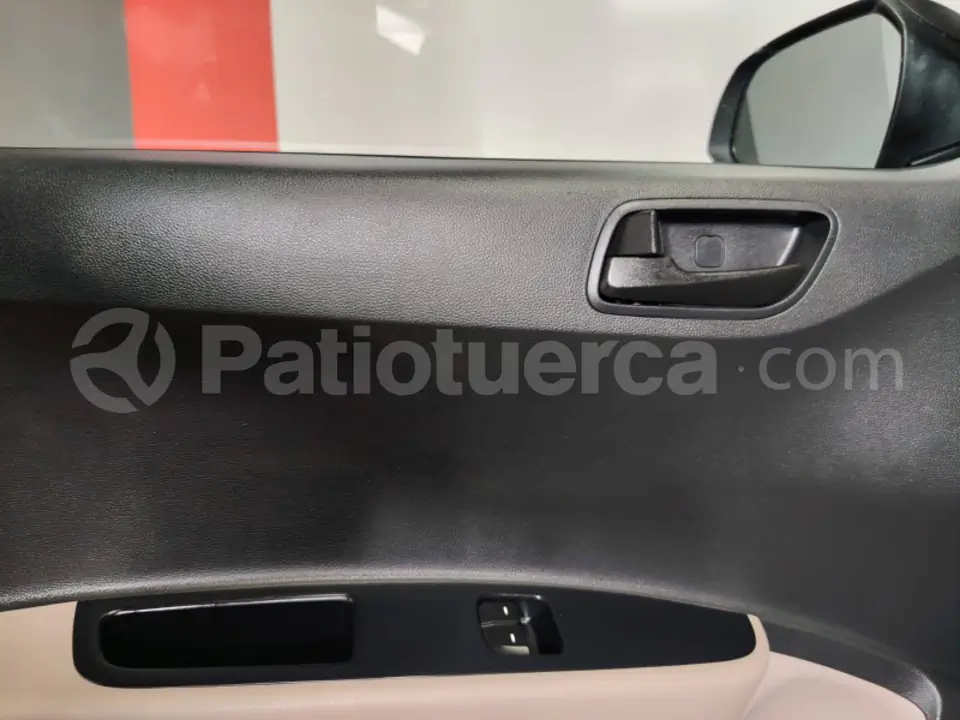 Foto 4 de Hyundai Grand I10 HB