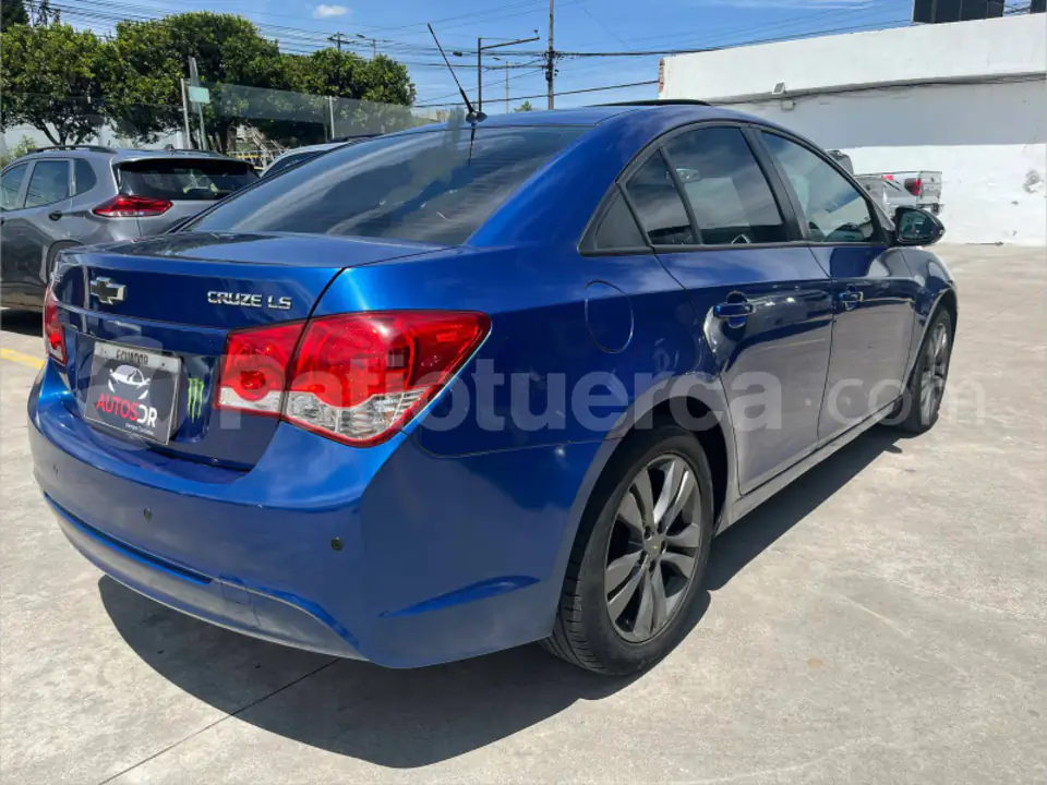 Foto 4 de Chevrolet Cruze