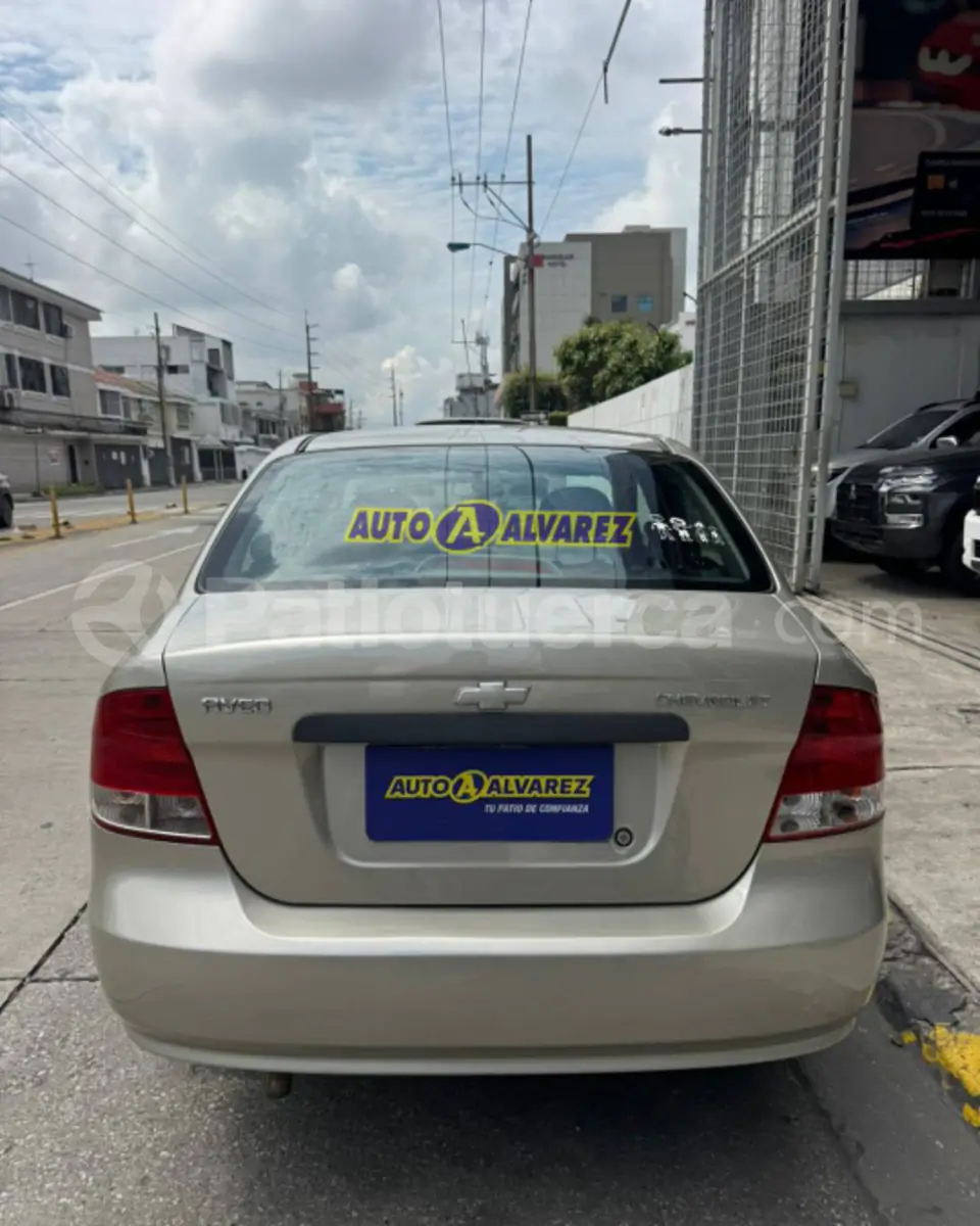 Foto 8 de Chevrolet Aveo Family
