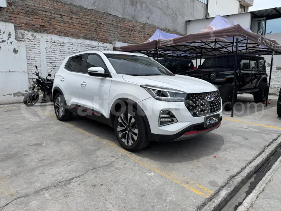 Foto 1 de Chery Tiggo 4 PRO