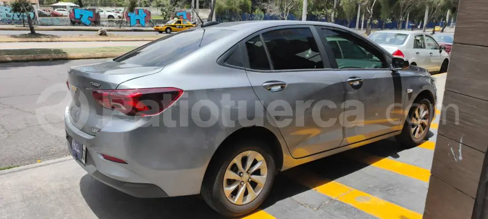 Foto 3 de Chevrolet ONIX LTZ TURBO