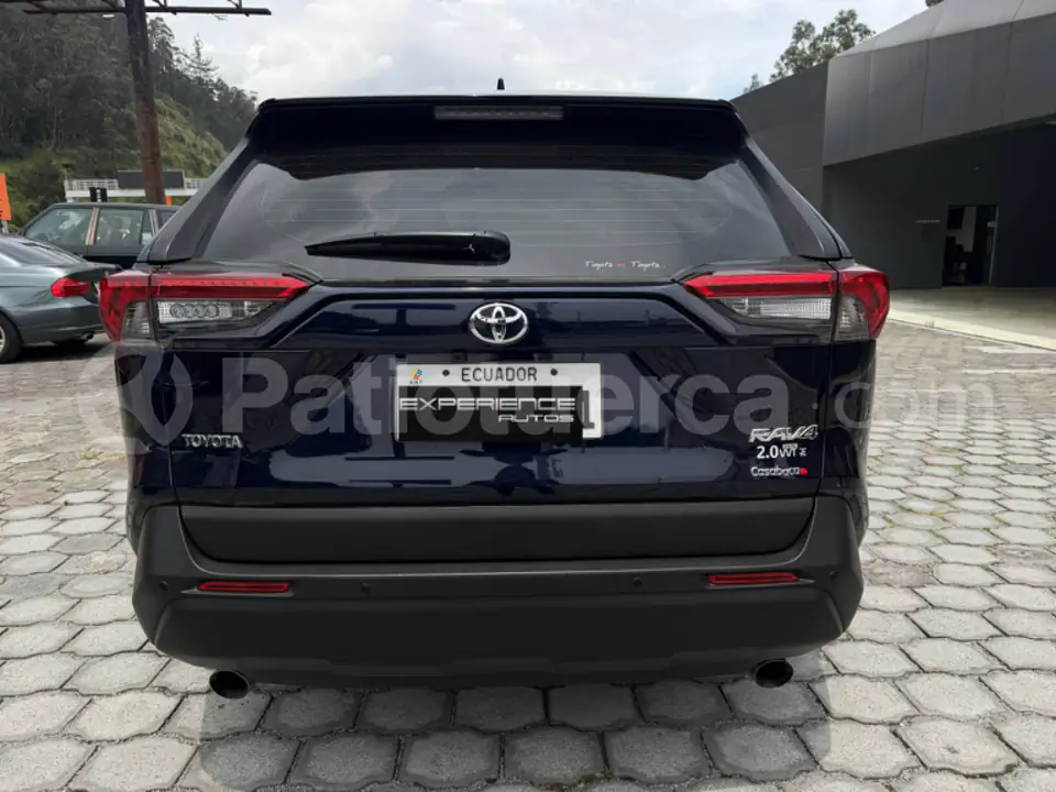 Foto 4 de Toyota NEW RAV4 AC 2.0 5P