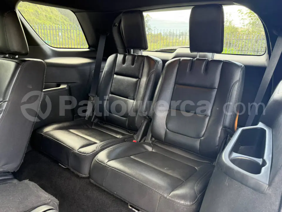 Foto 11 de Ford Explorer XLT