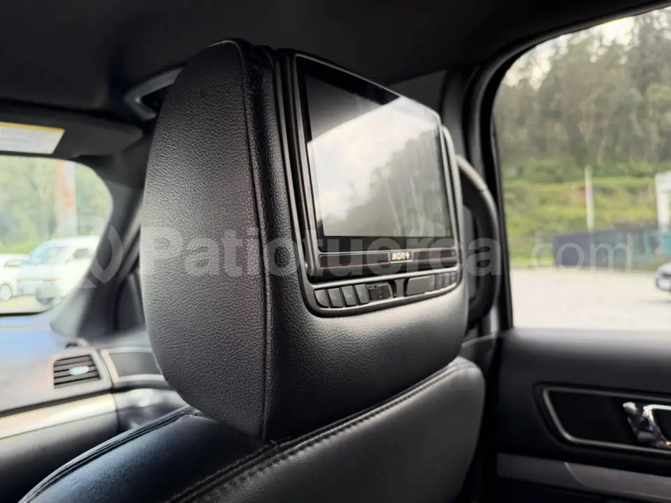 Foto 13 de Ford Explorer XLT