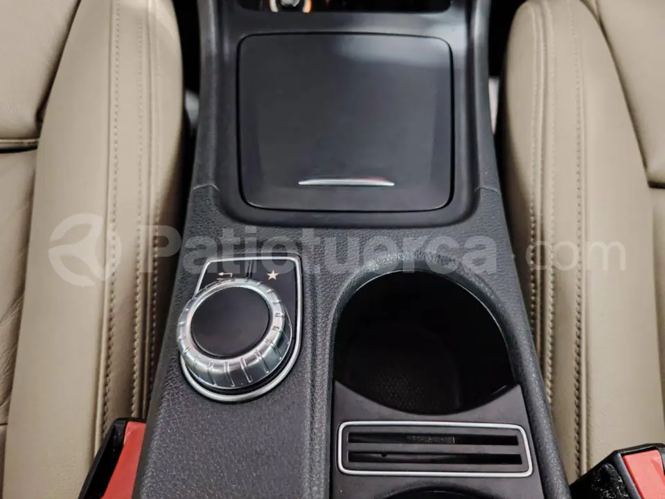 Foto 20 de Mercedes Benz GLA 250