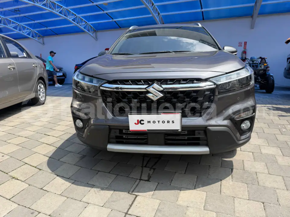 Foto 7 de Suzuki SCROSS BOOSTERJET GL