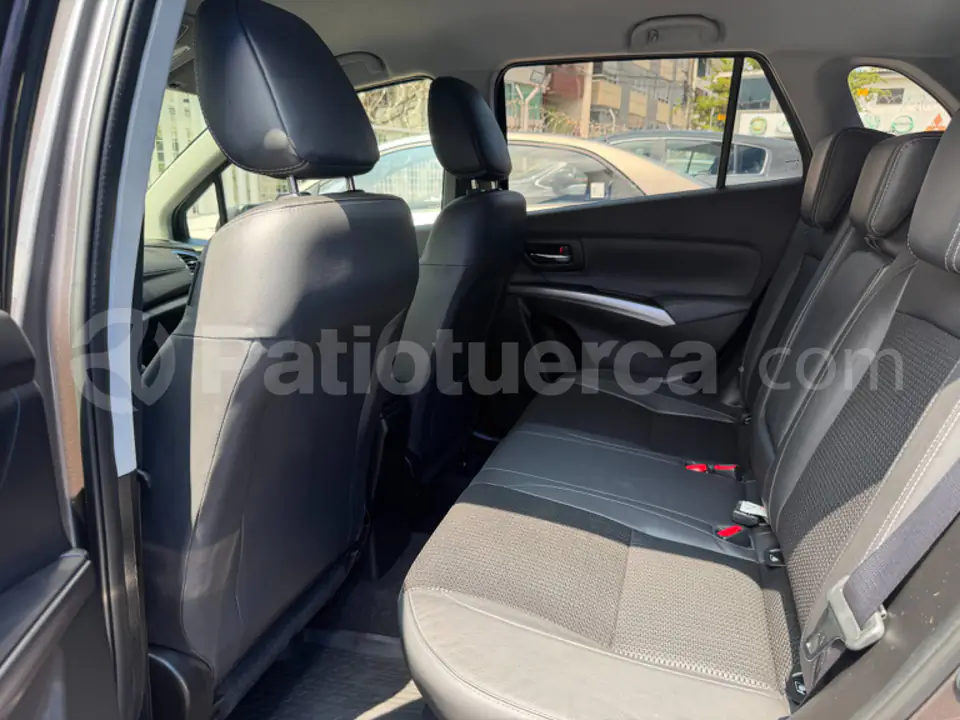 Foto 9 de Suzuki SCROSS BOOSTERJET GL