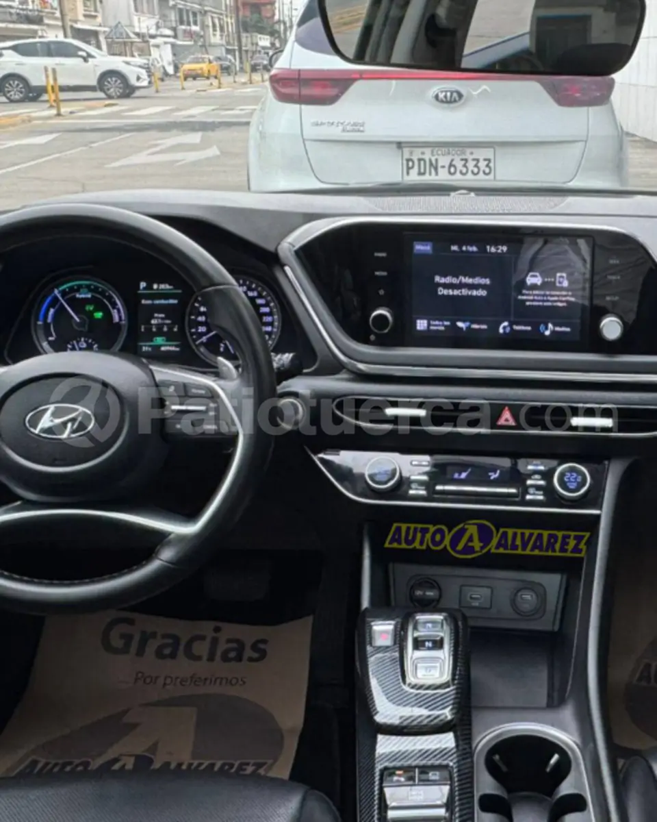 Foto 7 de Hyundai Sonata Hybrid