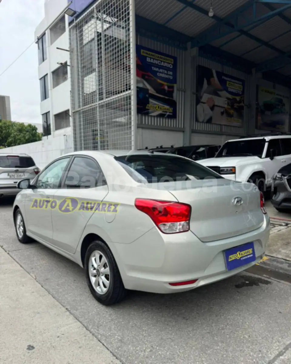 Foto 5 de Hyundai Verna