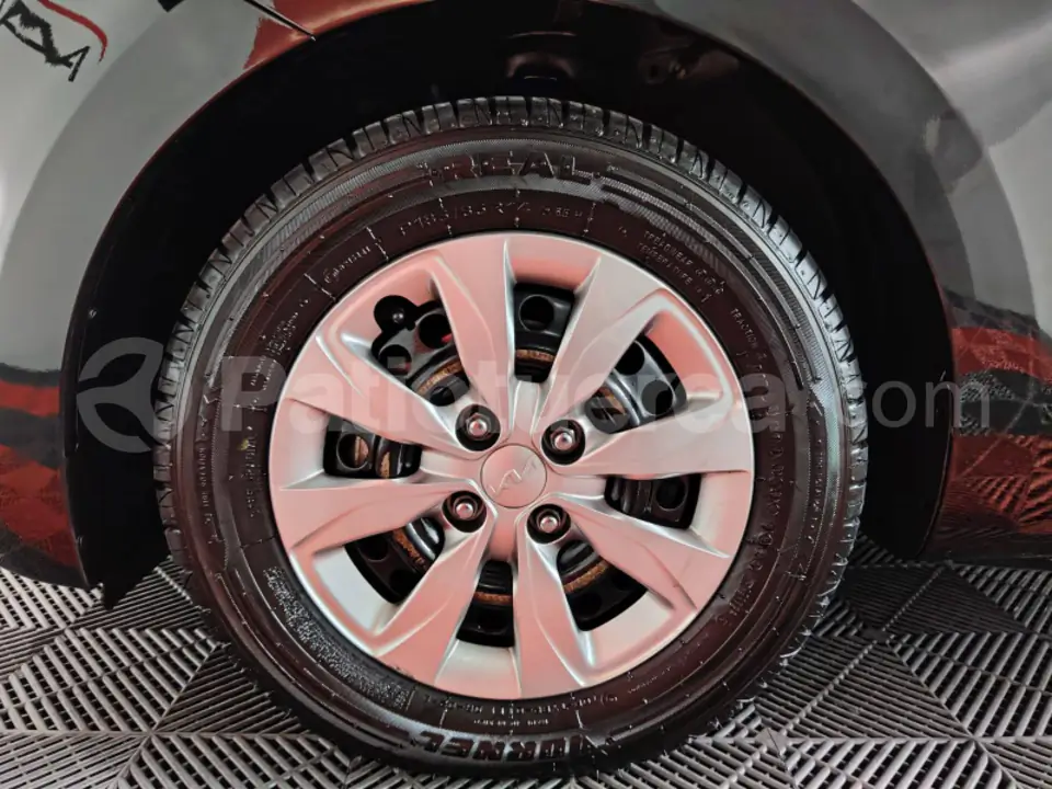 Foto 19 de Kia Soluto