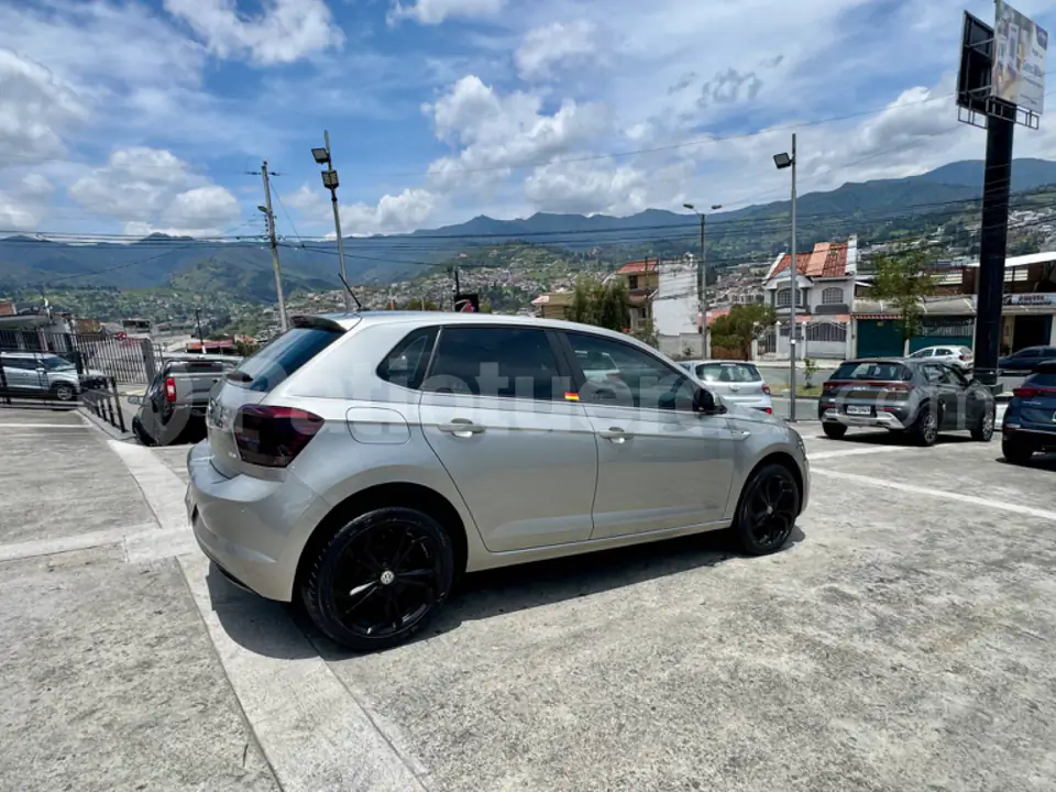 Foto 5 de Volkswagen POLO CONFORTLINE