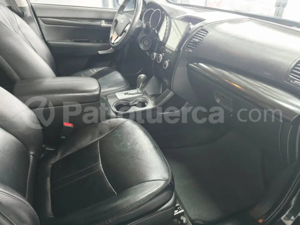 Foto 10 de Kia Sorento