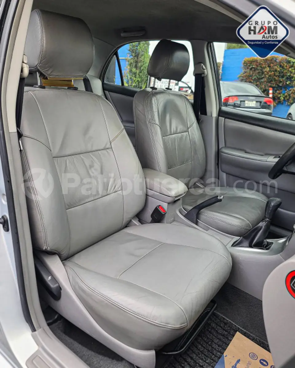 Foto 10 de Toyota Corolla 1.8