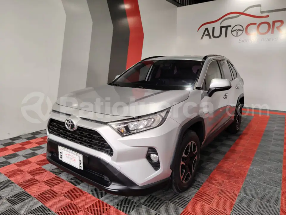 Foto 1 de Toyota RAV 4