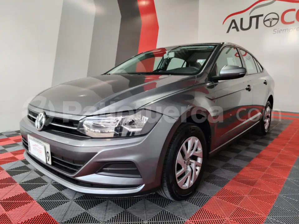 Foto 1 de Volkswagen Virtus