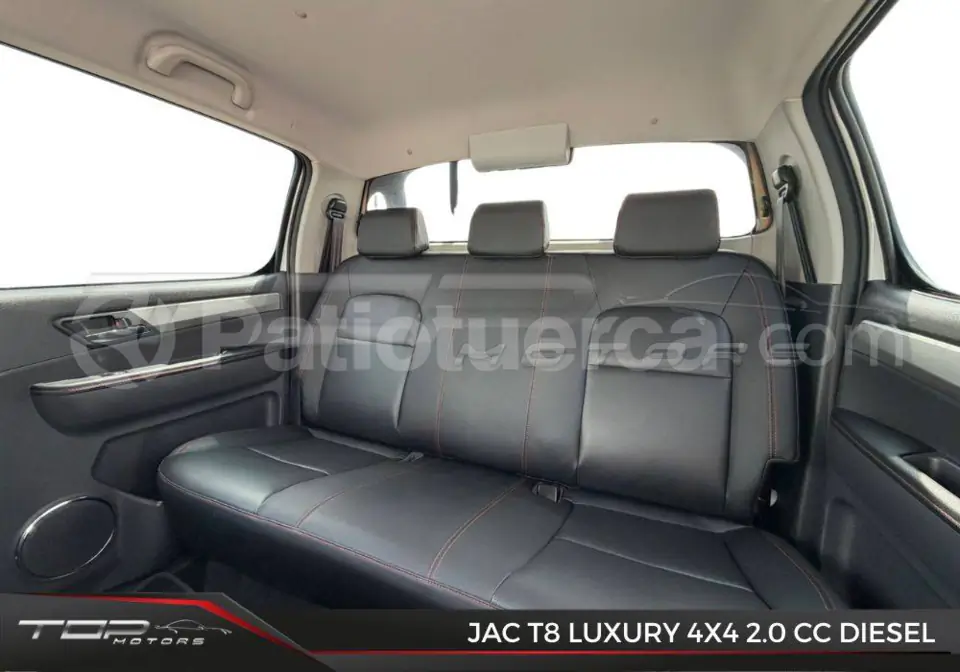 Foto 17 de JAC T8 LUXURY