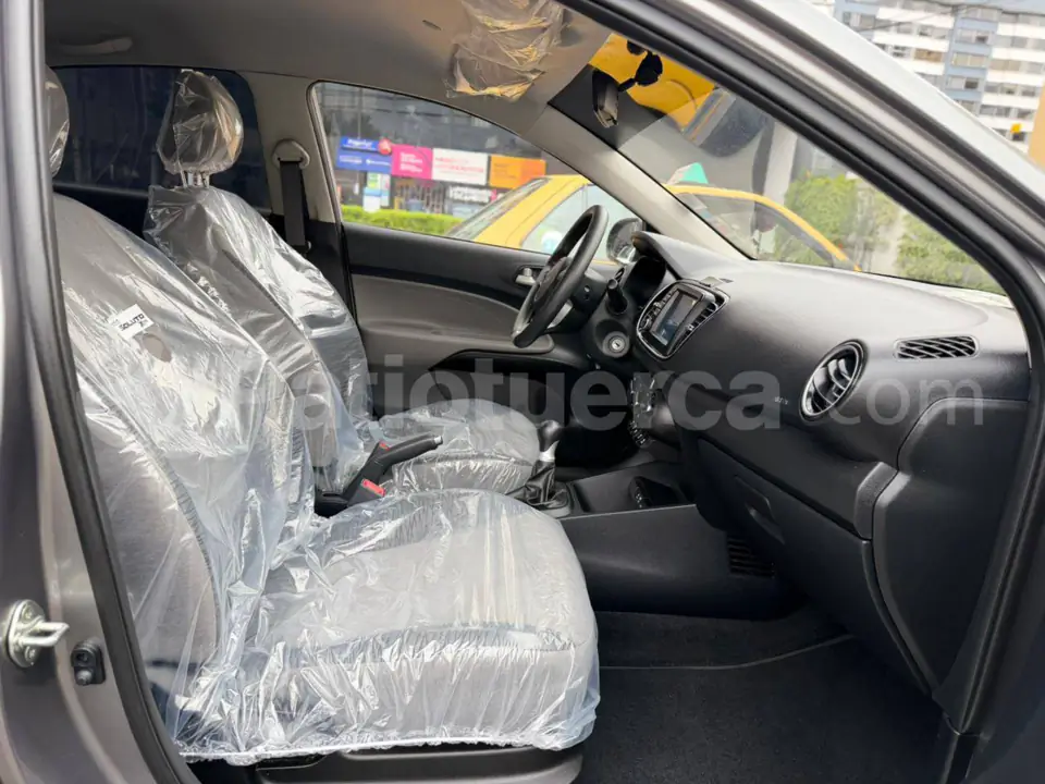 Foto 9 de Kia SOLUTO XCITE