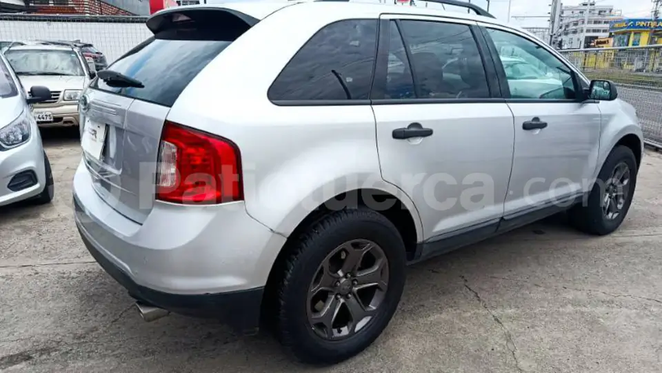 Foto 4 de Ford Edge
