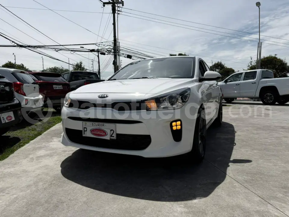 Foto 3 de Kia Rio LX AC