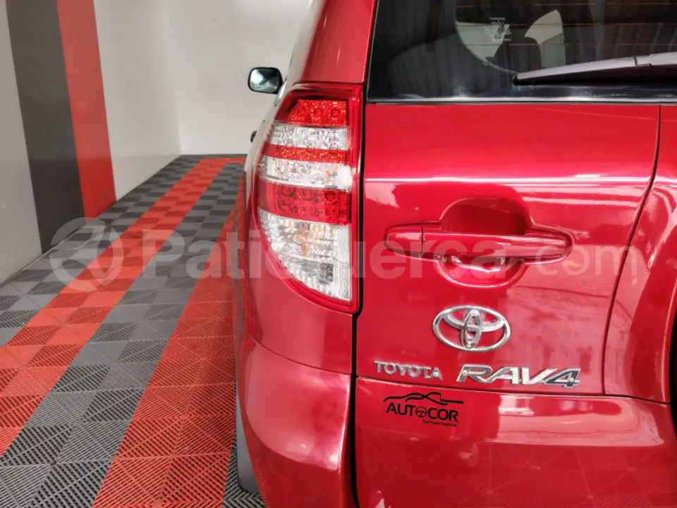 Foto 6 de Toyota RAV 4