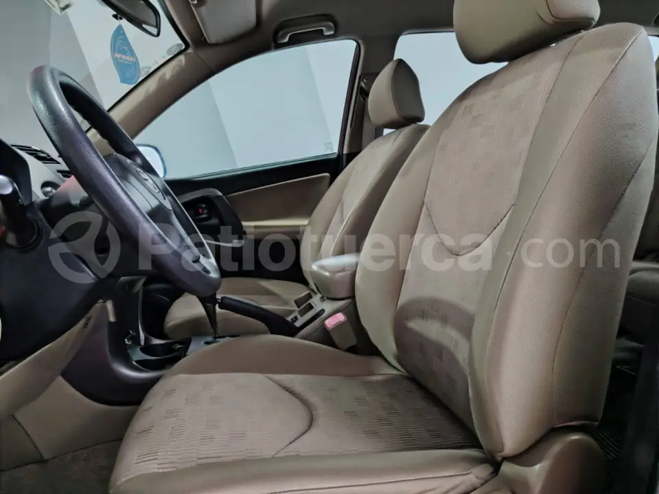 Foto 14 de Toyota RAV 4