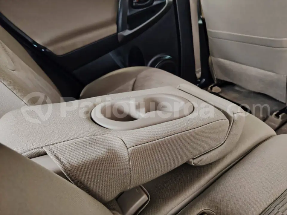 Foto 16 de Toyota RAV 4