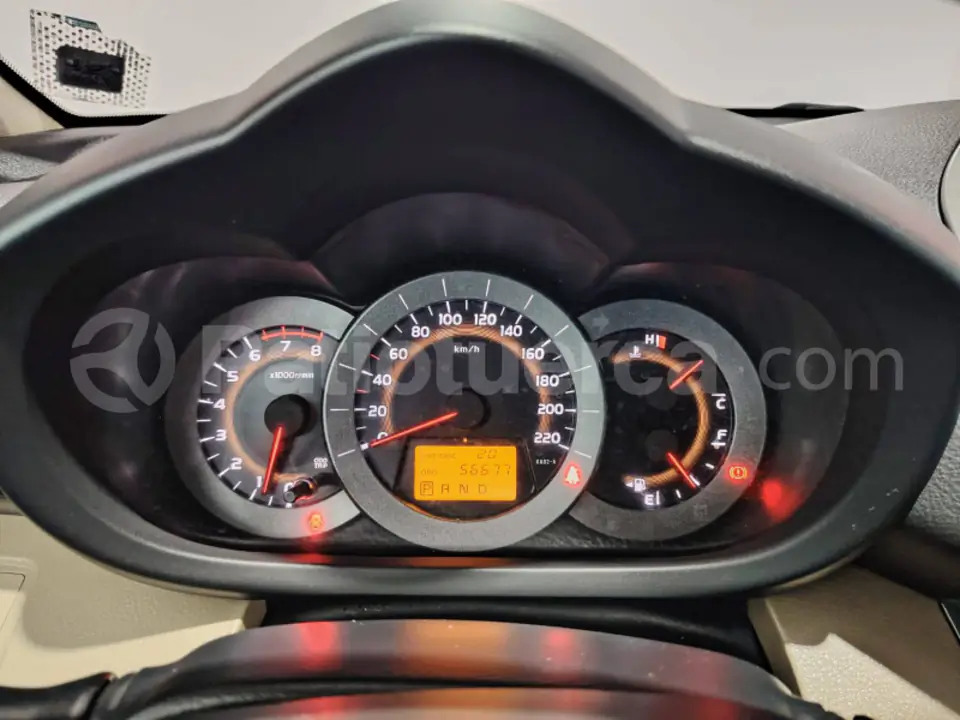 Foto 21 de Toyota RAV 4