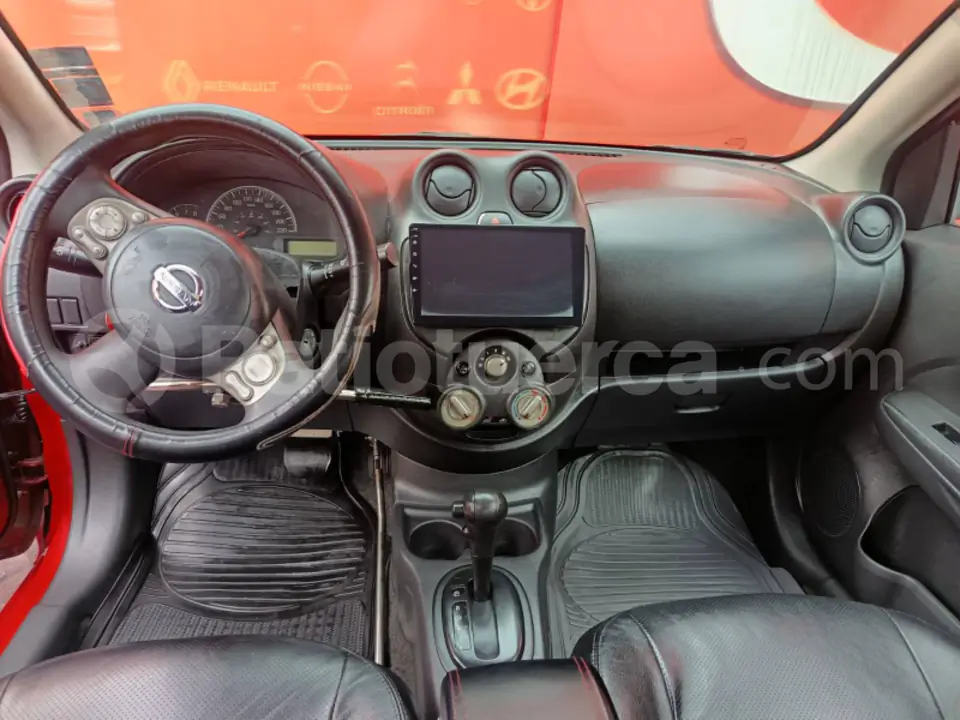 Foto 7 de Nissan Versa