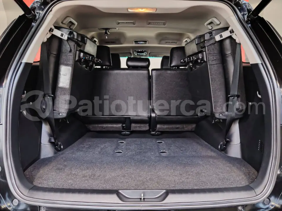 Foto 7 de Toyota Fortuner 4.0