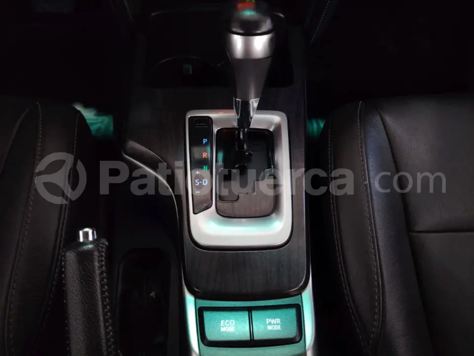 Foto 21 de Toyota Fortuner 4.0