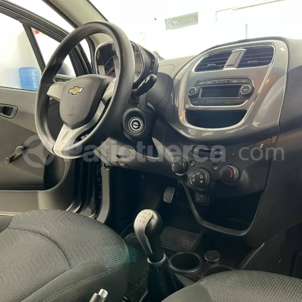 Foto 9 de Chevrolet Spark GT