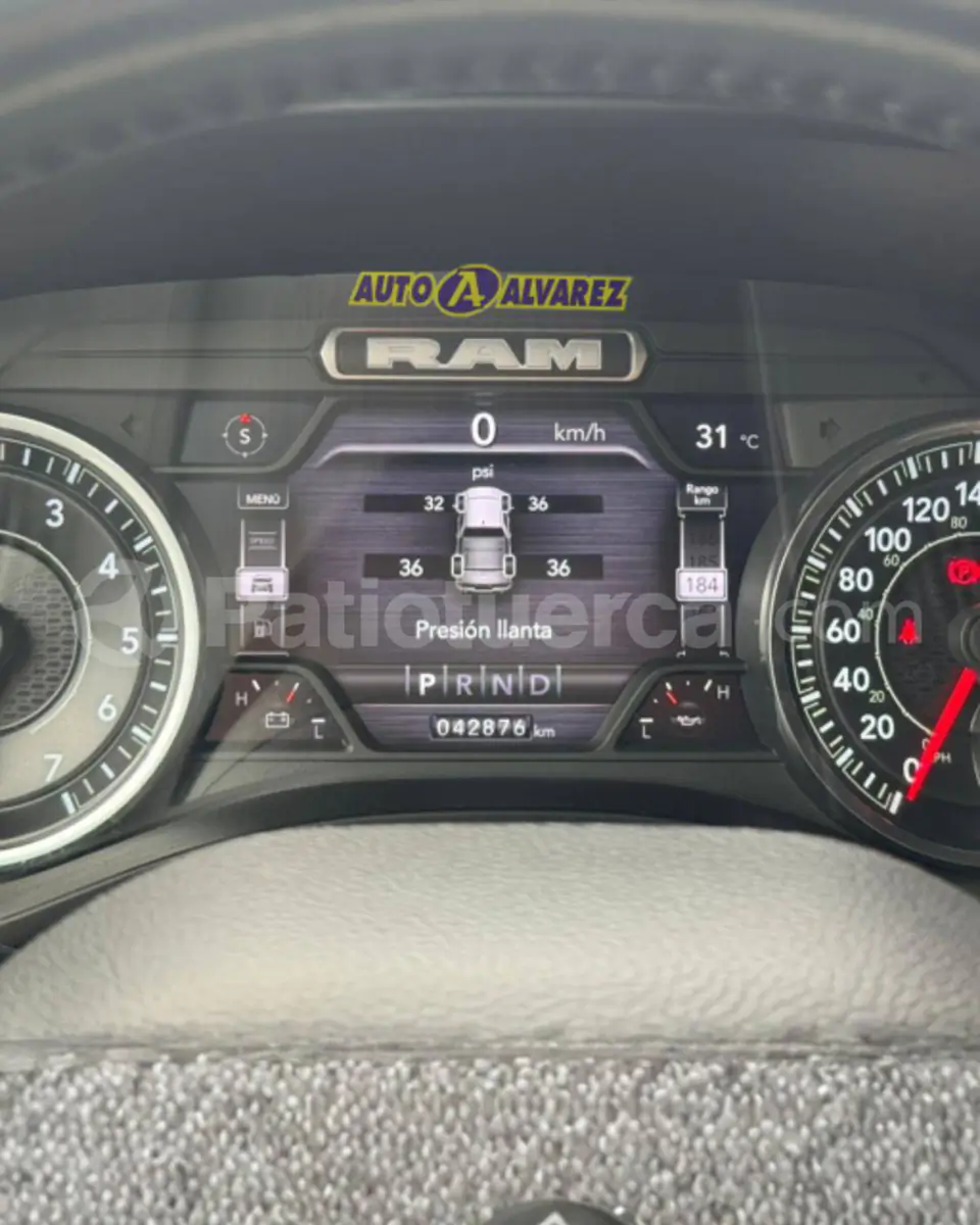 Foto 9 de Dodge RAM 1500