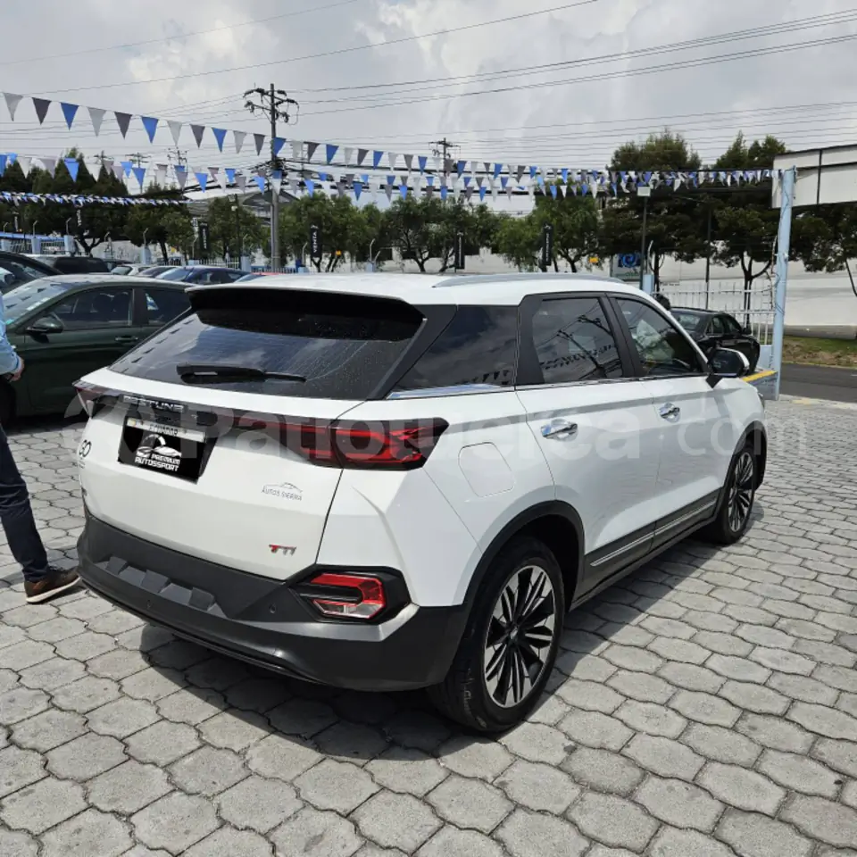 Foto 3 de Bestune T77 Pro Premium