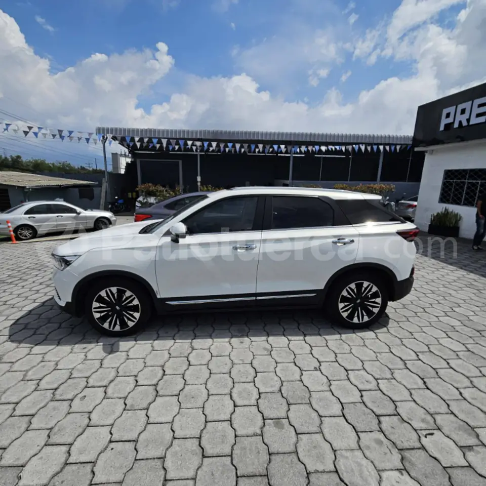 Foto 5 de Bestune T77 Pro Premium