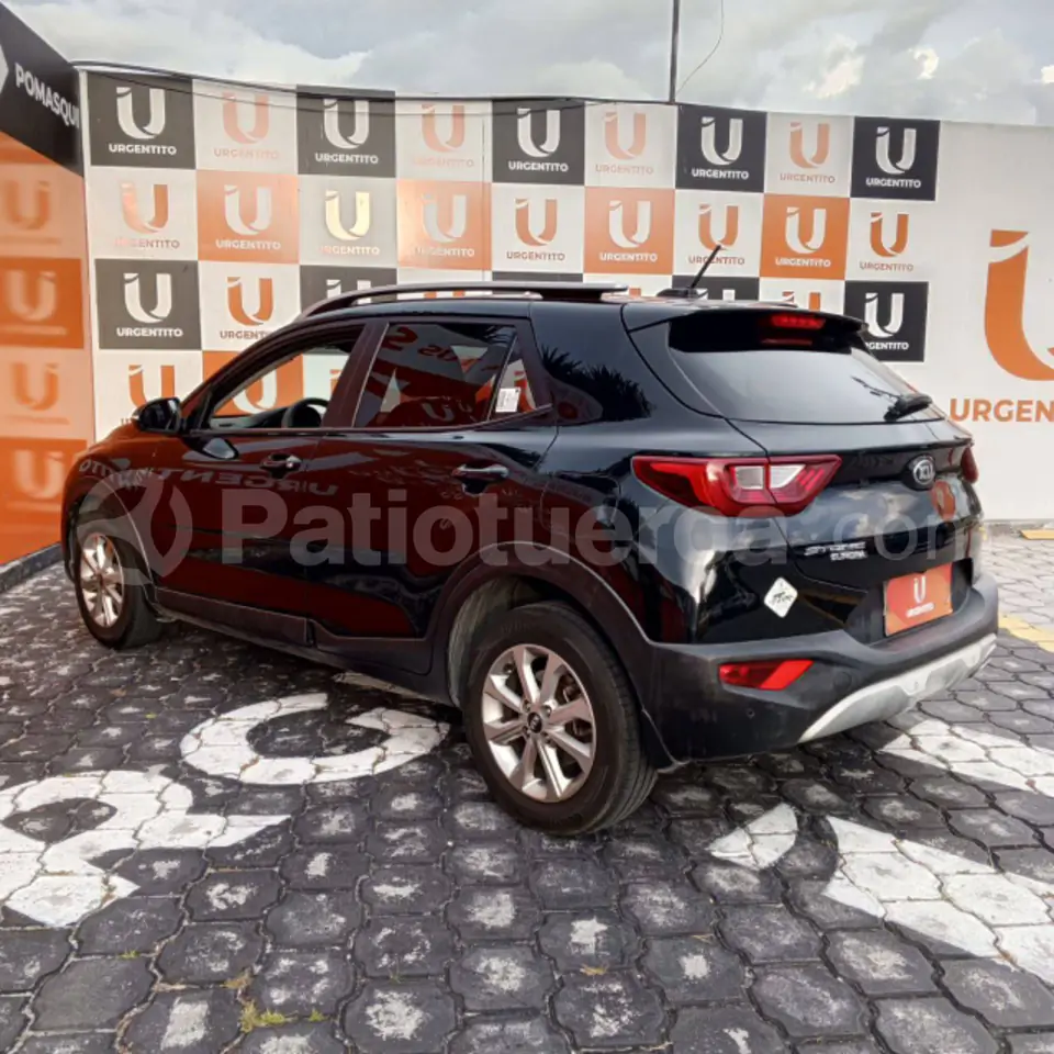 Foto 4 de Kia Stonic LX