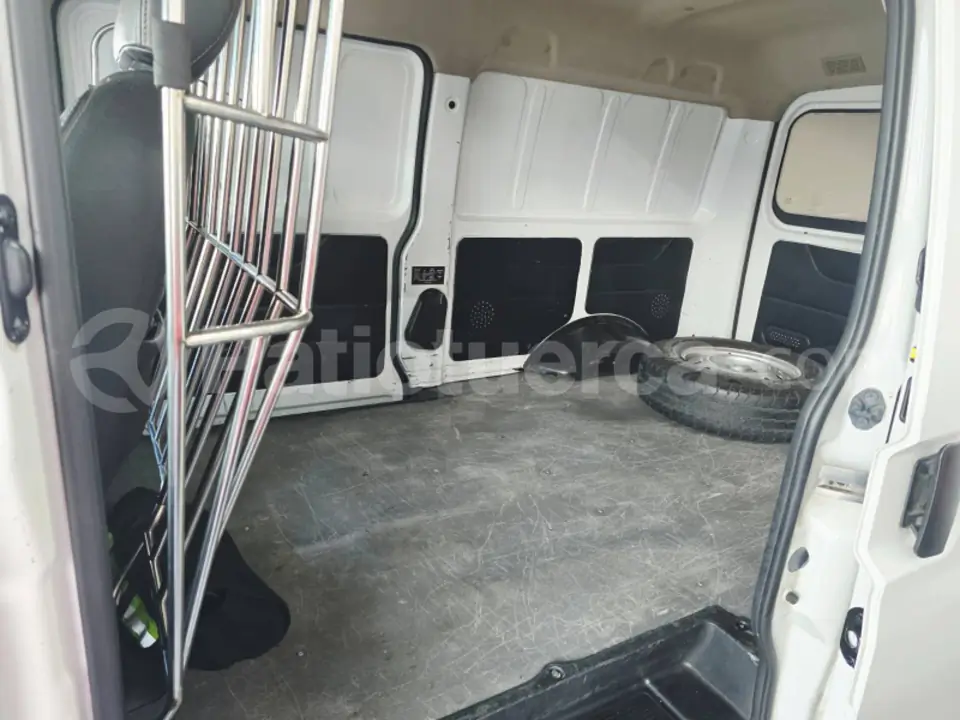 Foto 8 de DongFeng c35 furgoneta de carga